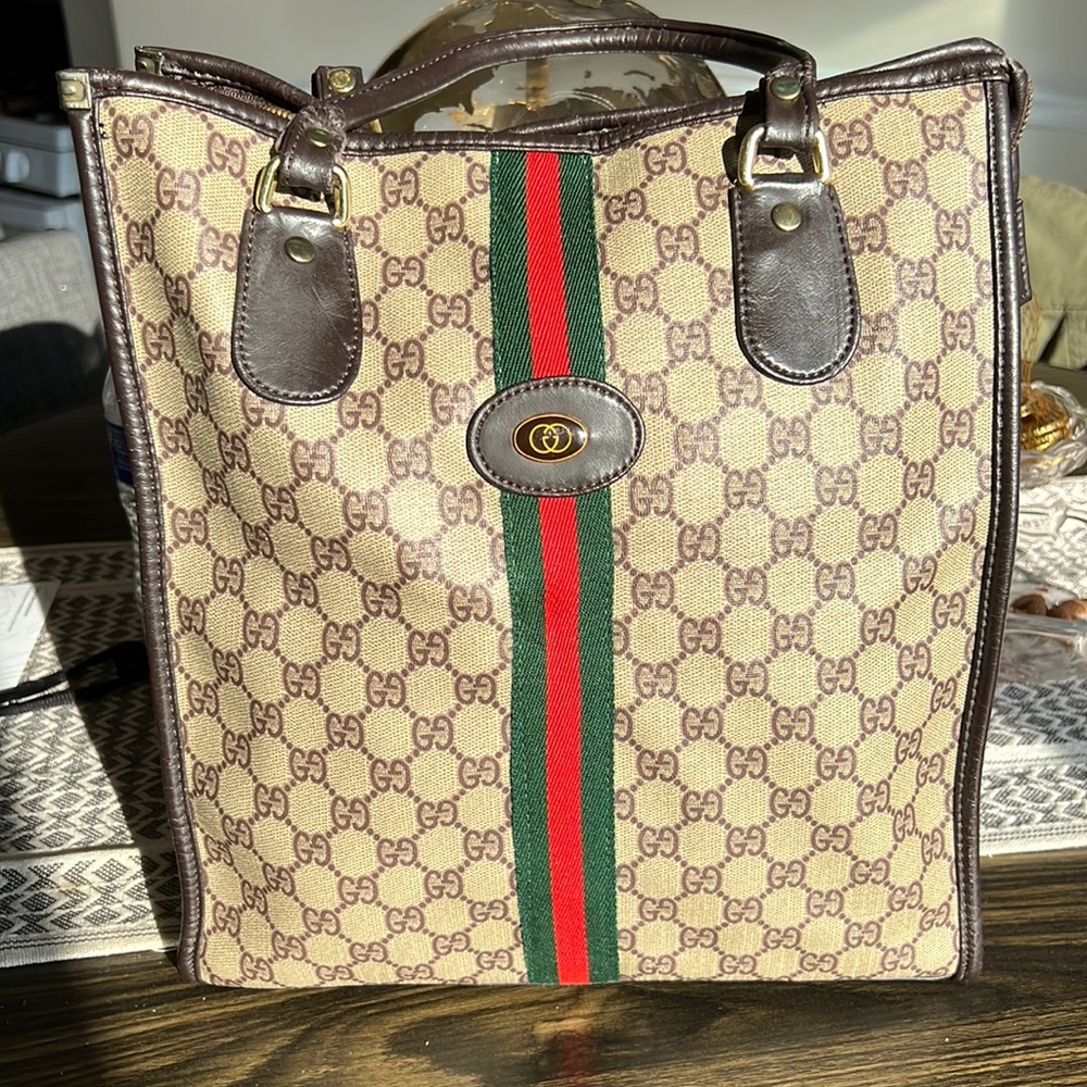 Vintage handbag